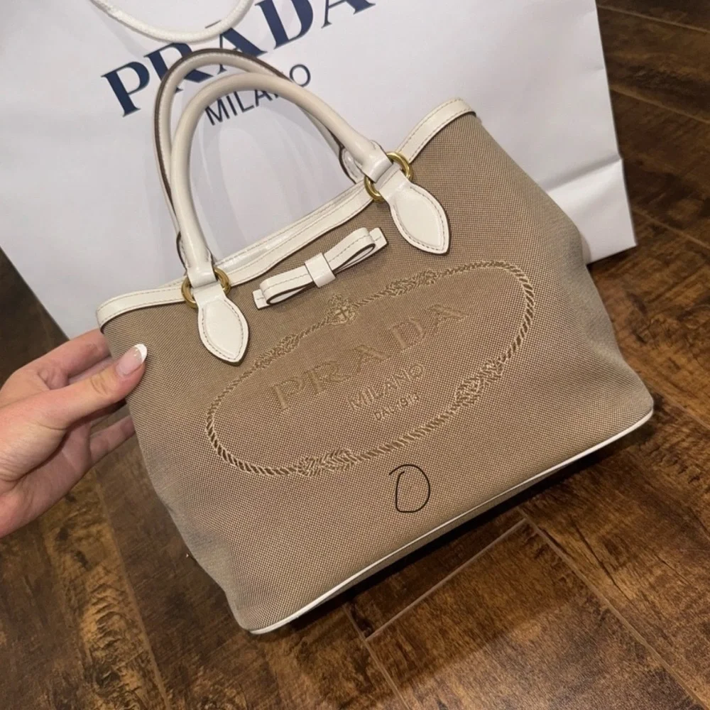 Prada bag - Picture 9 of 9